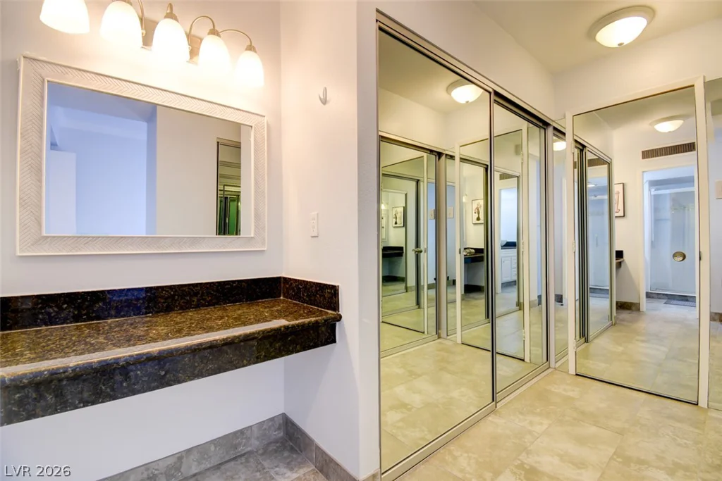 3111 Bel Air, Las Vegas, NV 89109
