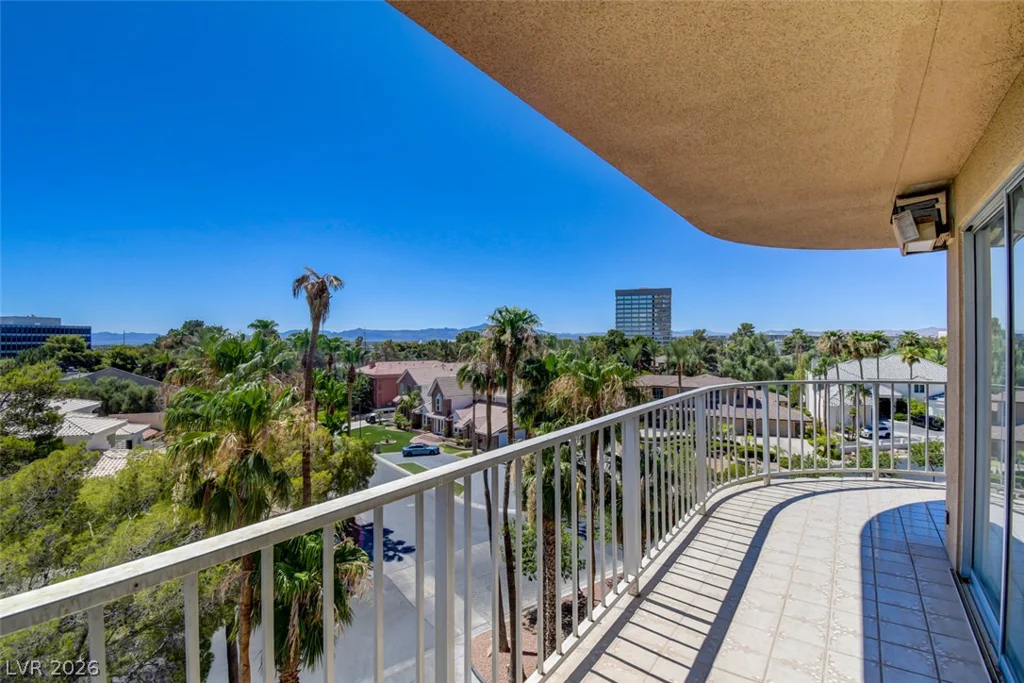 3111 Bel Air, Las Vegas, NV 89109