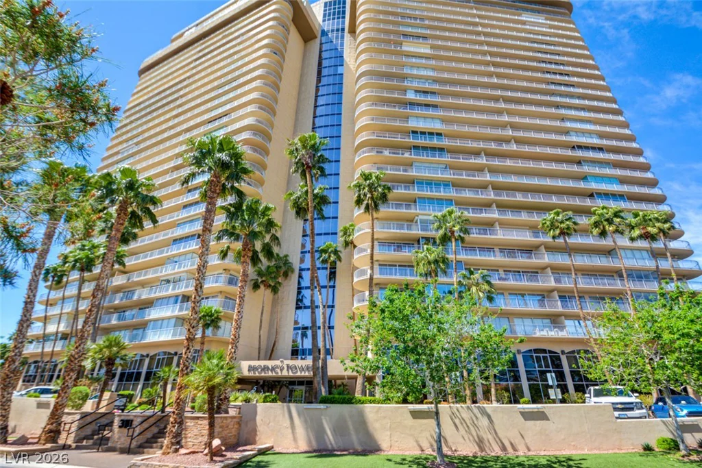 3111 Bel Air, Las Vegas, NV 89109