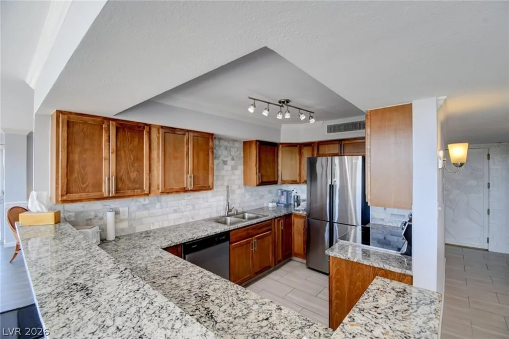 3111 Bel Air, Las Vegas, NV 89109