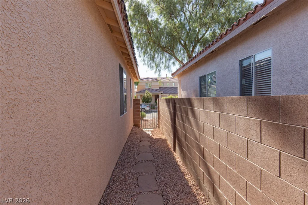 2414 Brockton, Henderson, NV 89074