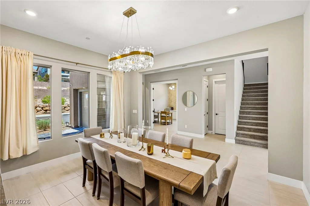 176 Harris Peak, Las Vegas, NV 89138