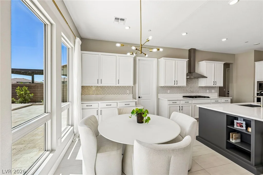176 Harris Peak, Las Vegas, NV 89138