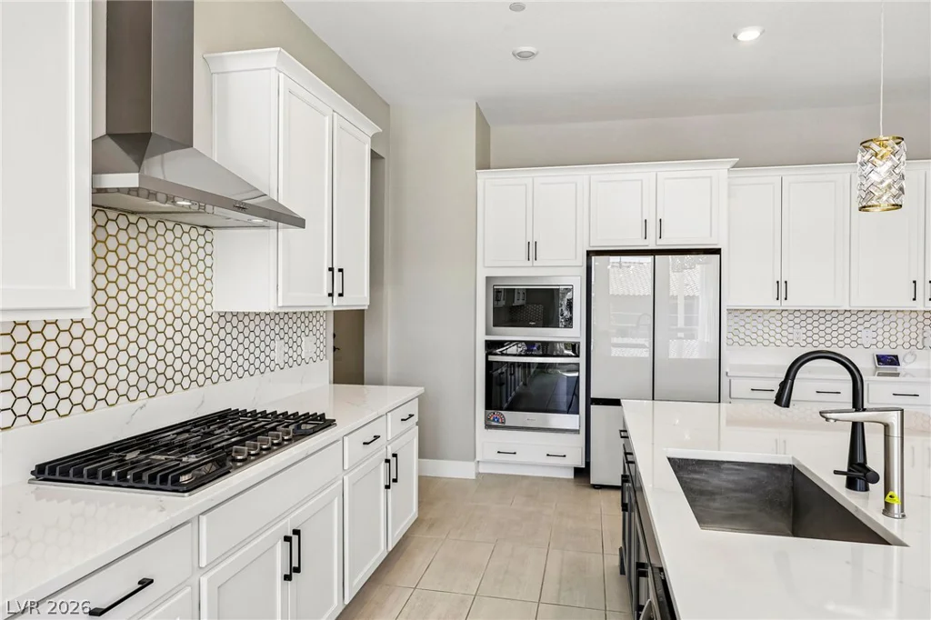 176 Harris Peak, Las Vegas, NV 89138