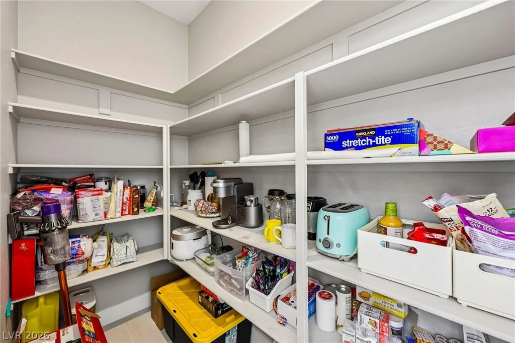 176 Harris Peak, Las Vegas, NV 89138