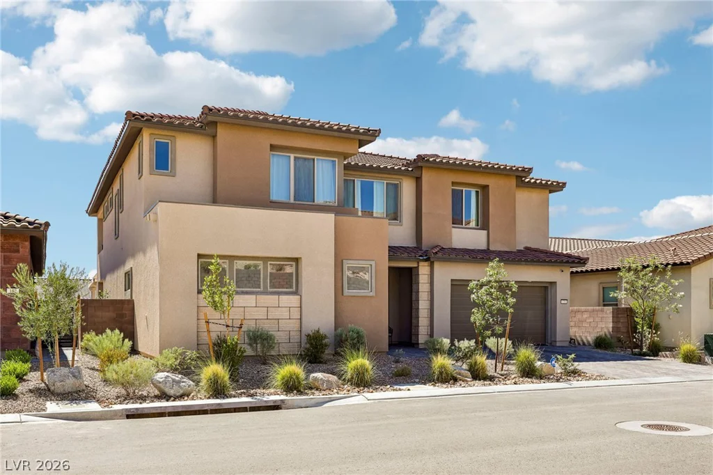 176 Harris Peak, Las Vegas, NV 89138