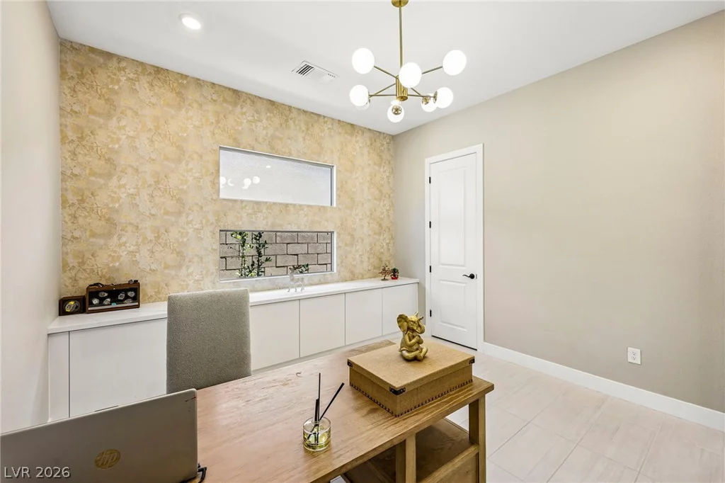 176 Harris Peak, Las Vegas, NV 89138