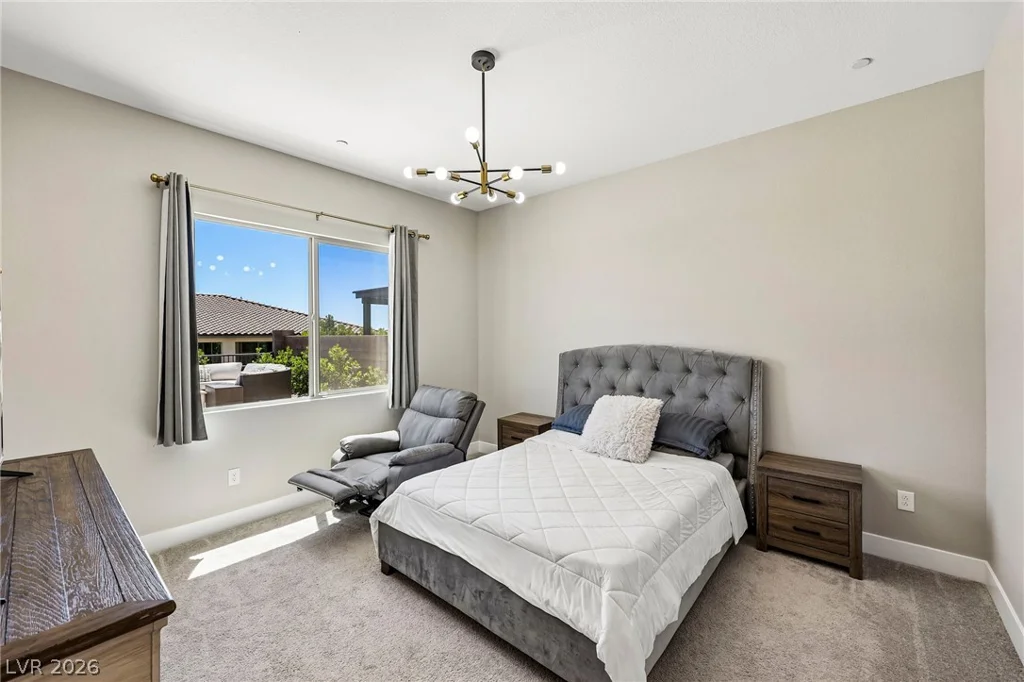 176 Harris Peak, Las Vegas, NV 89138