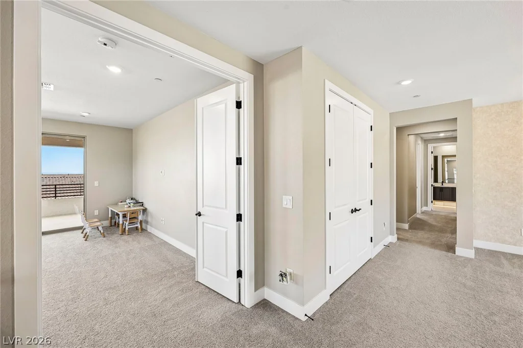 176 Harris Peak, Las Vegas, NV 89138