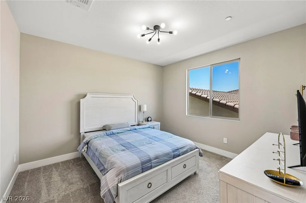 176 Harris Peak, Las Vegas, NV 89138