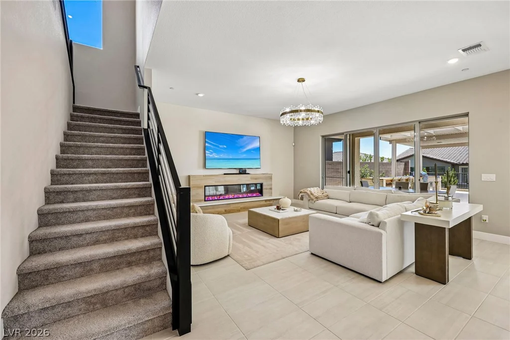 176 Harris Peak, Las Vegas, NV 89138