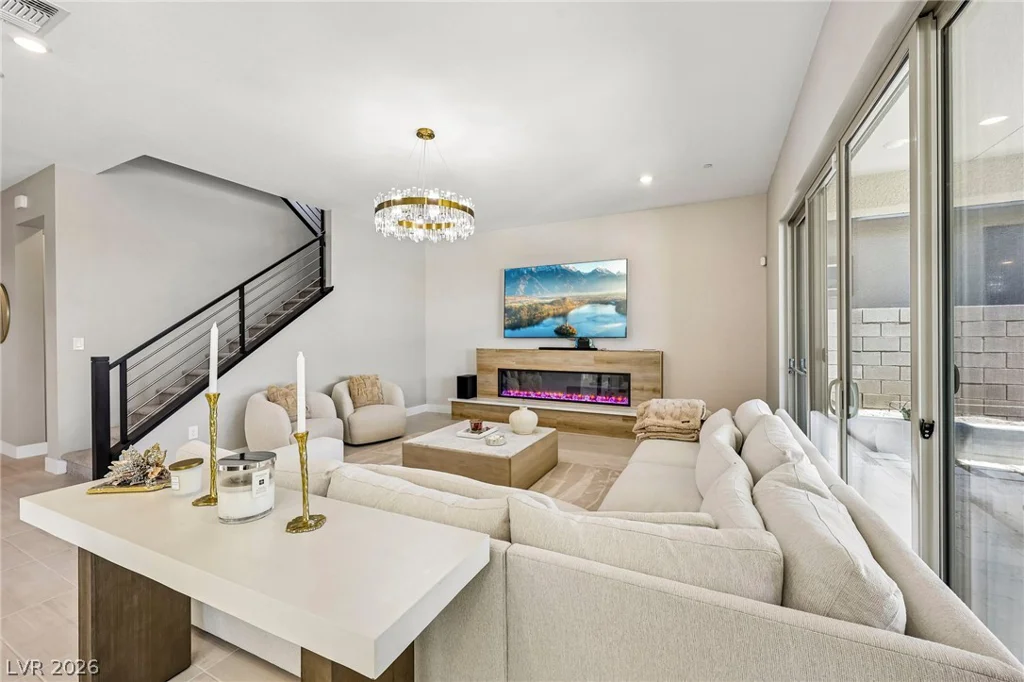 176 Harris Peak, Las Vegas, NV 89138