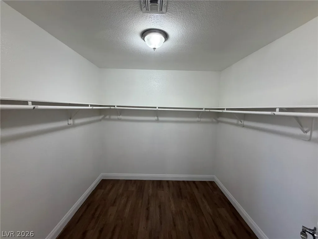 549 Halloran Springs, Las Vegas, NV 89148