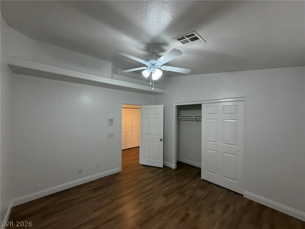 549 Halloran Springs, Las Vegas, NV 89148