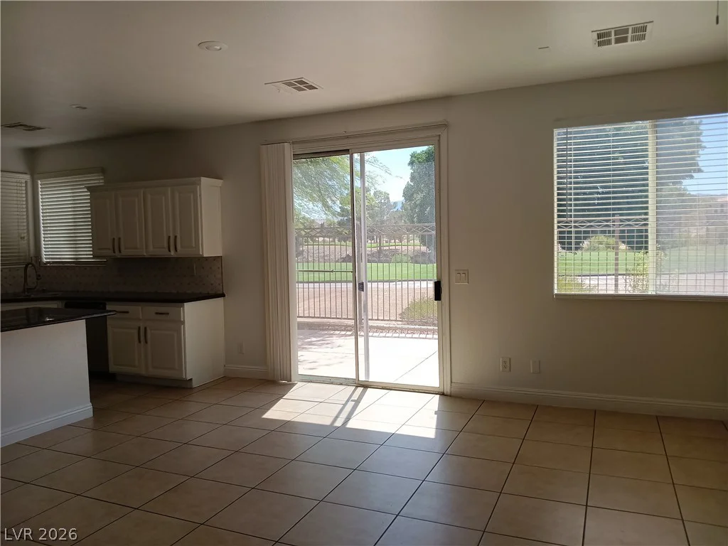 549 Halloran Springs, Las Vegas, NV 89148