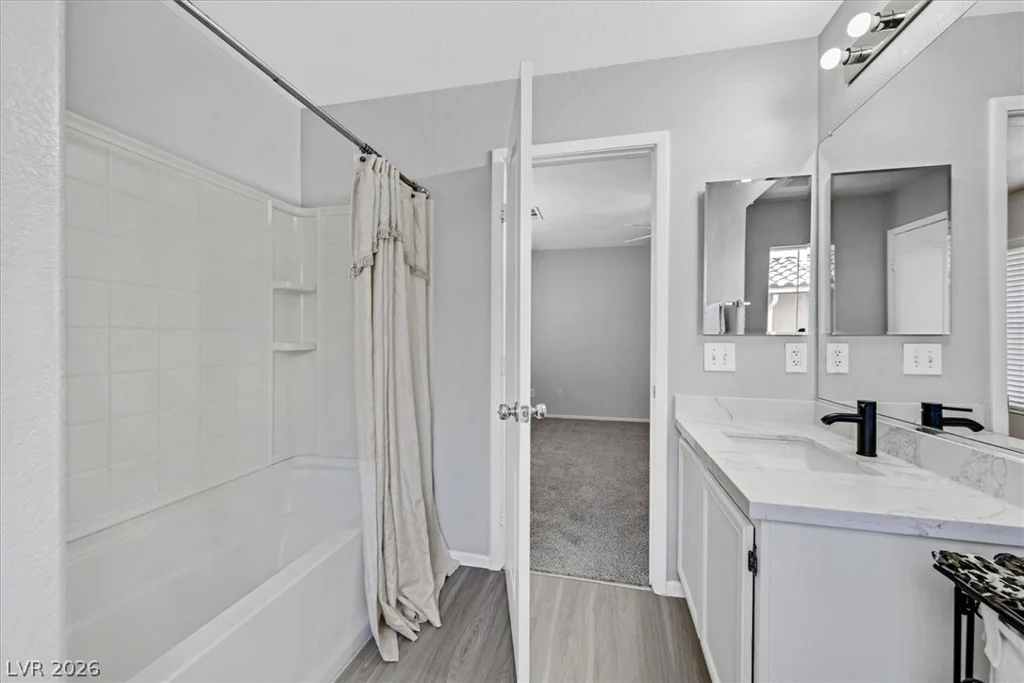 26 Lone Cove, Henderson, NV 89012