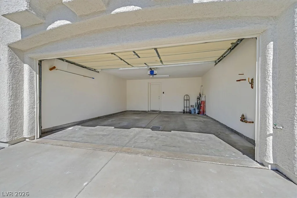 26 Lone Cove, Henderson, NV 89012