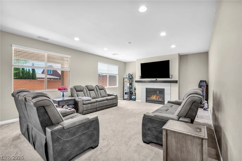 9627 Ashlynn Peak, Las Vegas, NV 89149