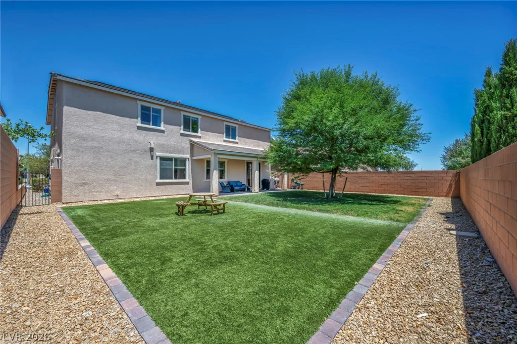 9627 Ashlynn Peak, Las Vegas, NV 89149