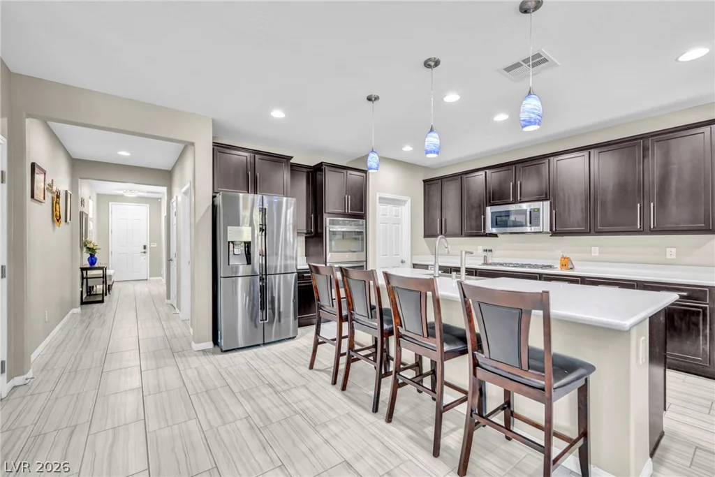 9627 Ashlynn Peak, Las Vegas, NV 89149