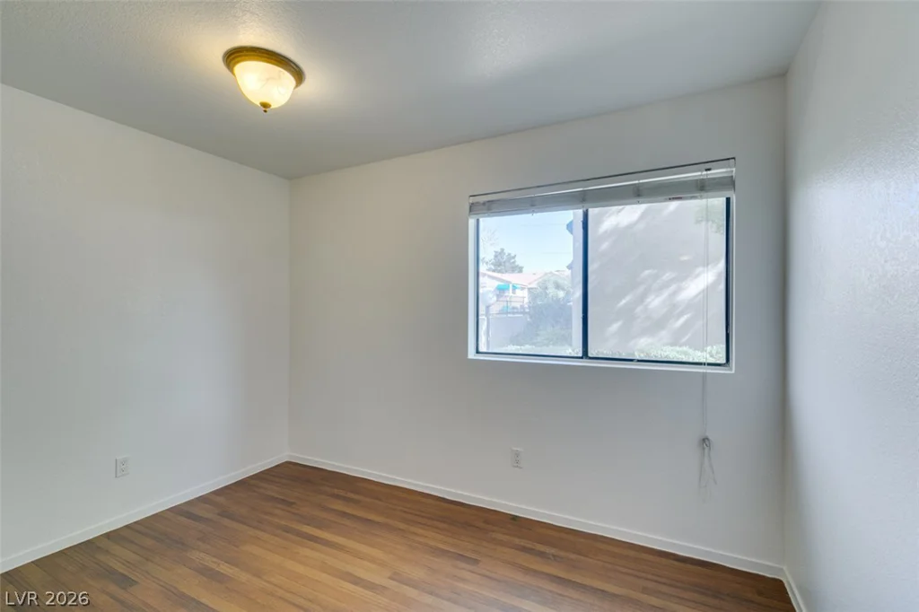 2220 Pine Breeze, Las Vegas, NV 89119