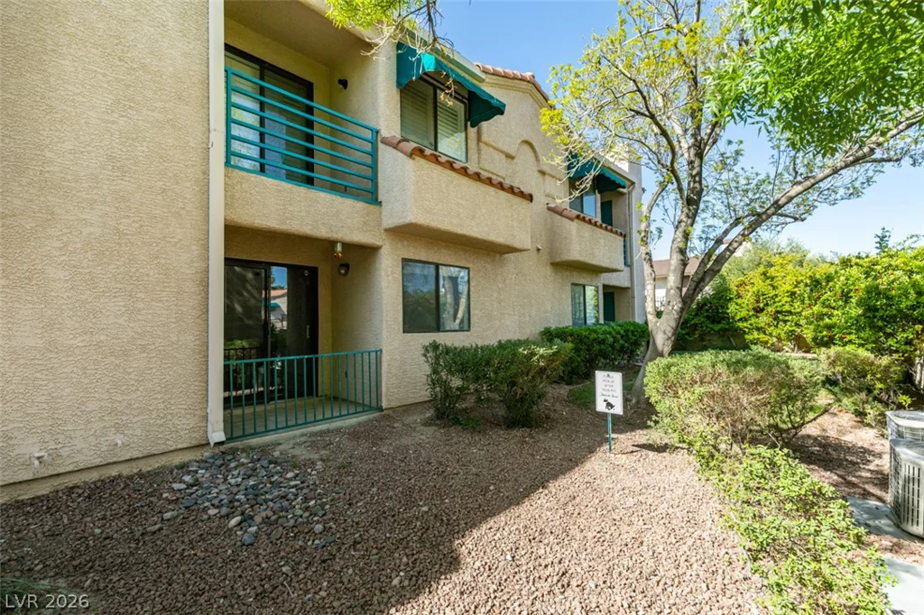 2220 Pine Breeze, Las Vegas, NV 89119