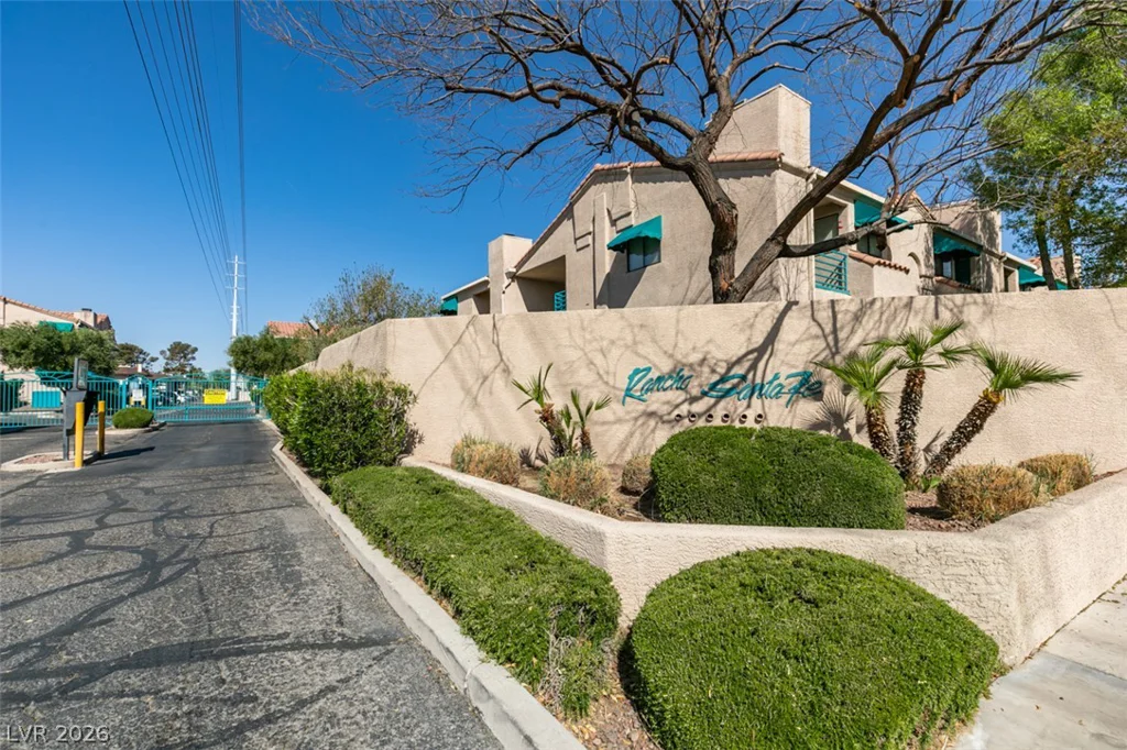 2220 Pine Breeze, Las Vegas, NV 89119
