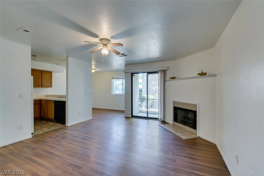 2220 Pine Breeze, Las Vegas, NV 89119