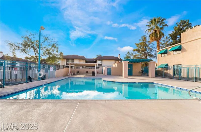 2220 Pine Breeze, Las Vegas, NV 89119