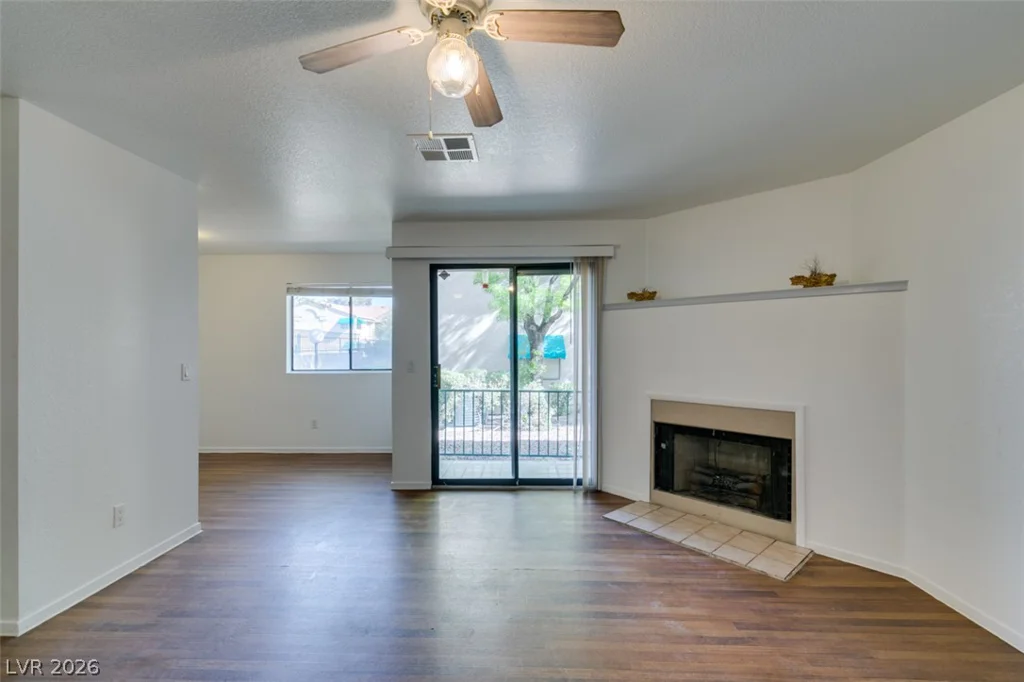 2220 Pine Breeze, Las Vegas, NV 89119