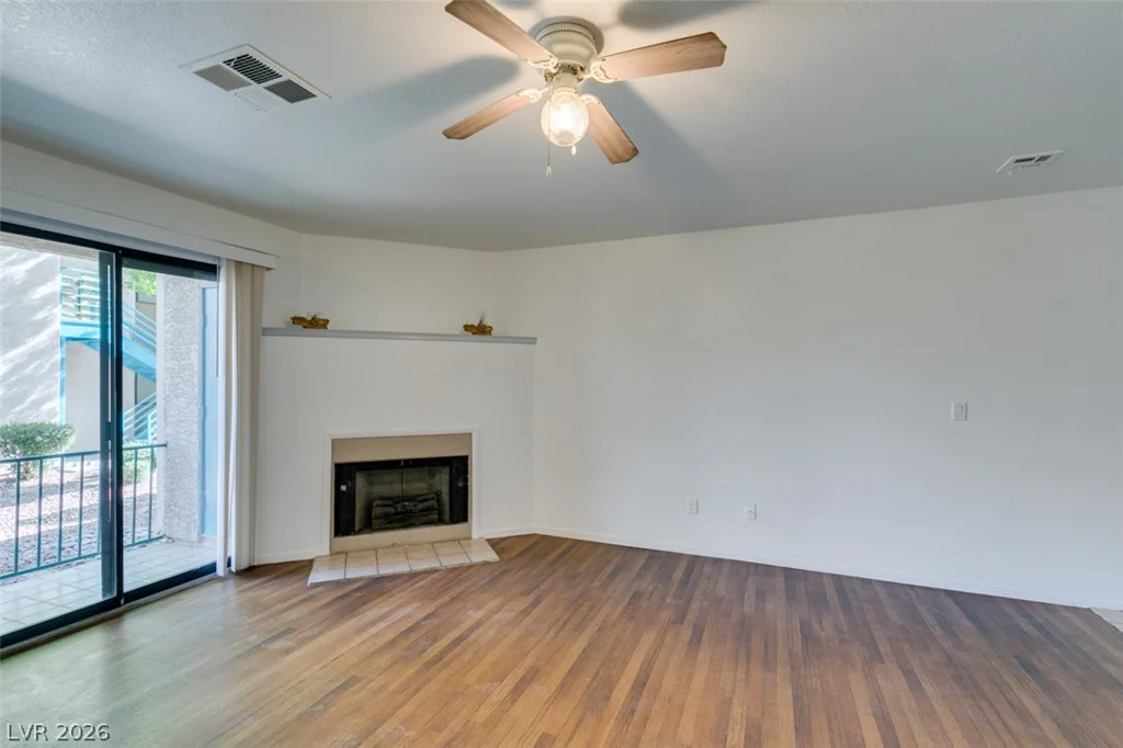 2220 Pine Breeze, Las Vegas, NV 89119
