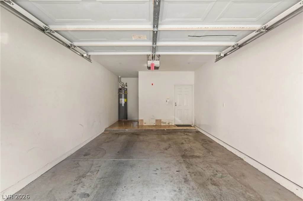 5855 Valley, North Las Vegas, NV 89031