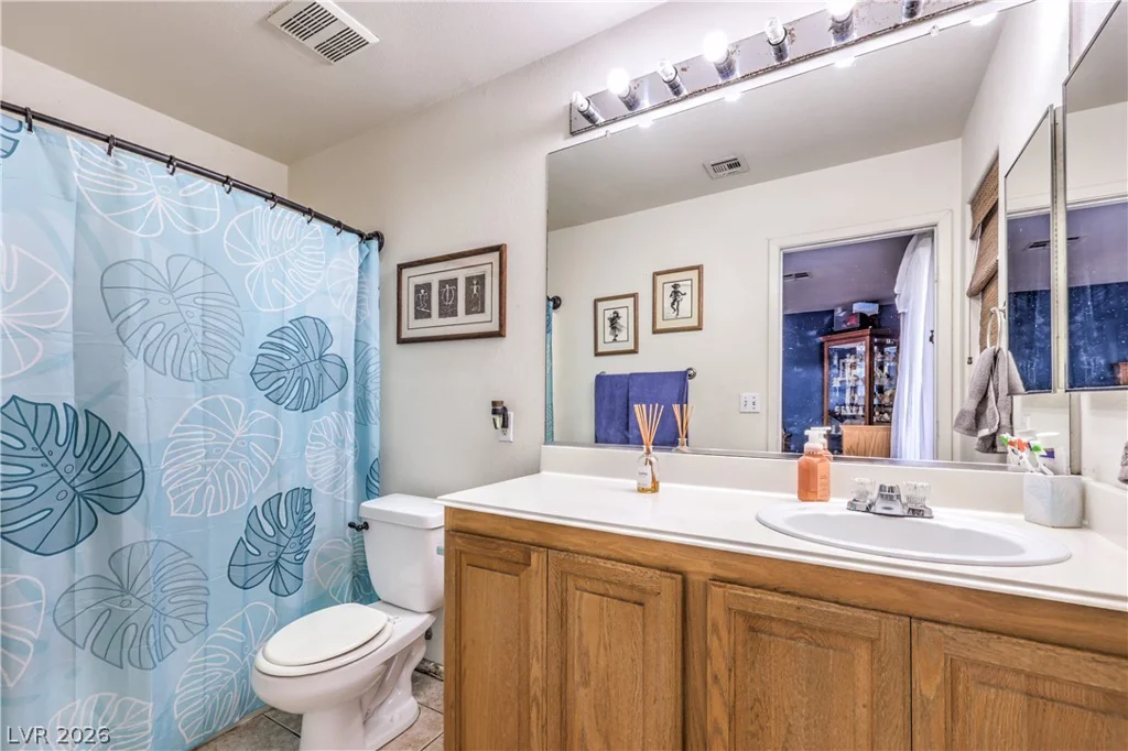 8548 Hidden Pines, Las Vegas, NV 89143