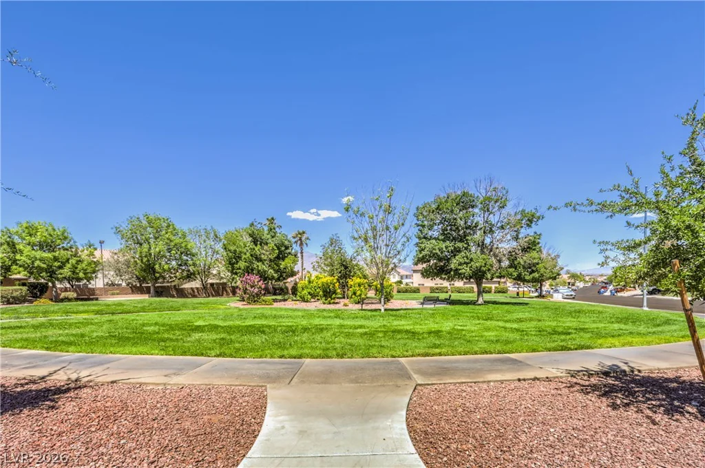 8548 Hidden Pines, Las Vegas, NV 89143