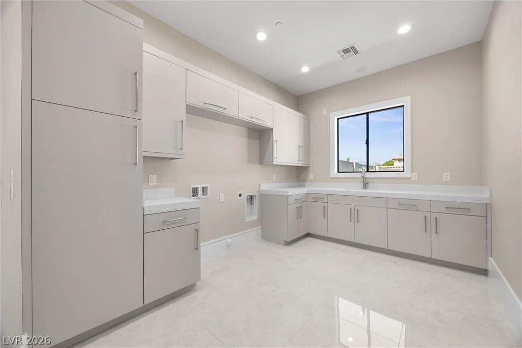 4290 Ford, Las Vegas, NV 89139