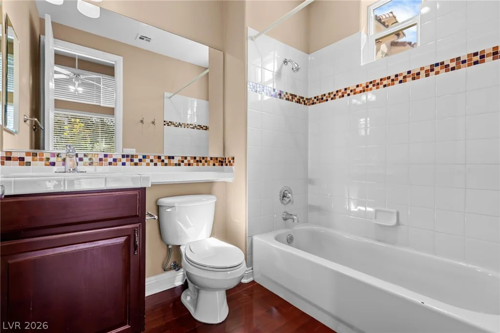 2982 Hammerwood, Las Vegas, NV 89135