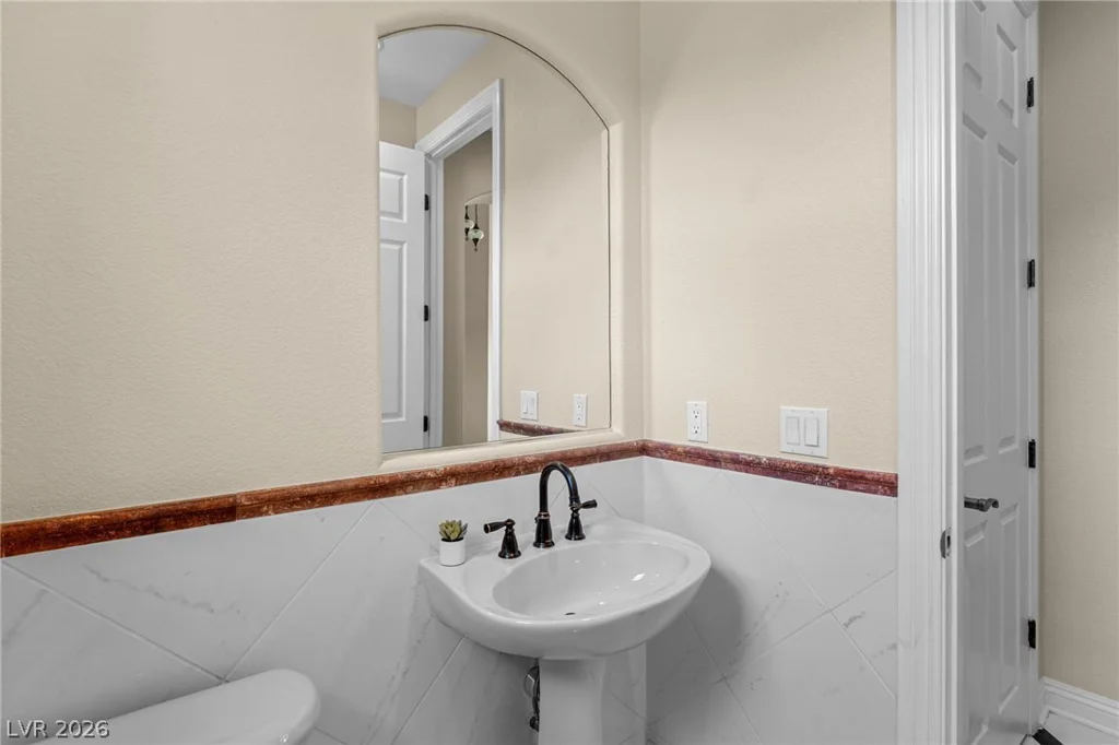 2982 Hammerwood, Las Vegas, NV 89135