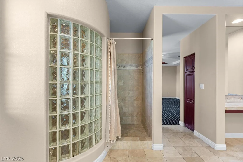 2982 Hammerwood, Las Vegas, NV 89135