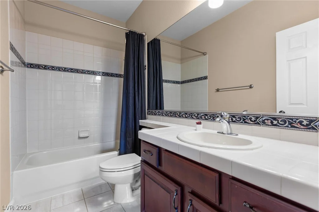 2982 Hammerwood, Las Vegas, NV 89135