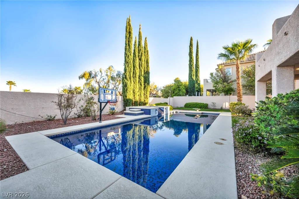 2982 Hammerwood, Las Vegas, NV 89135