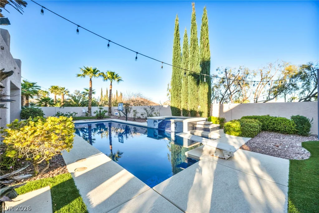 2982 Hammerwood, Las Vegas, NV 89135