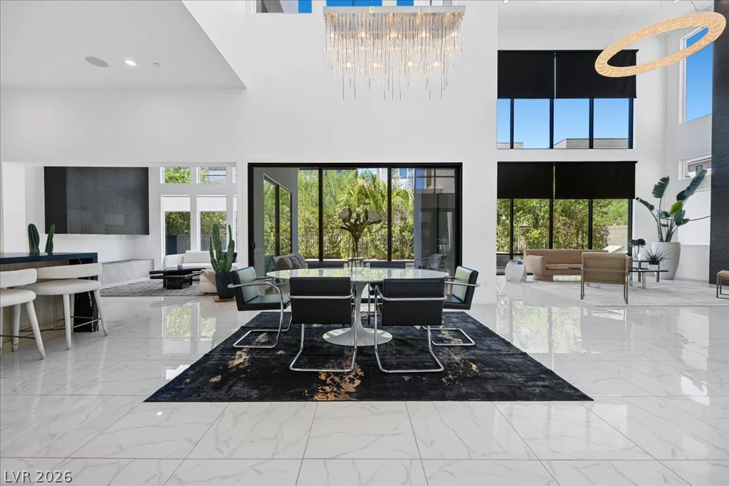 10752 Patina Hills, Las Vegas, NV 89135