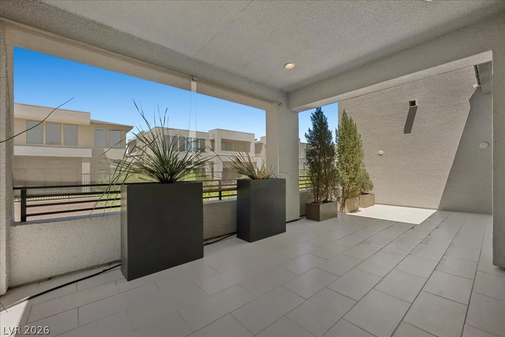 10752 Patina Hills, Las Vegas, NV 89135