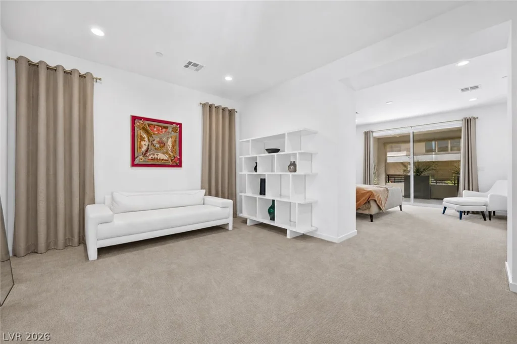 10752 Patina Hills, Las Vegas, NV 89135