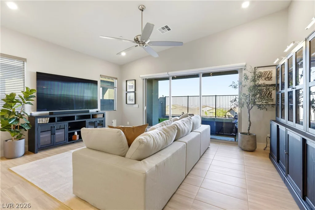 108 Agnew, Las Vegas, NV 89138