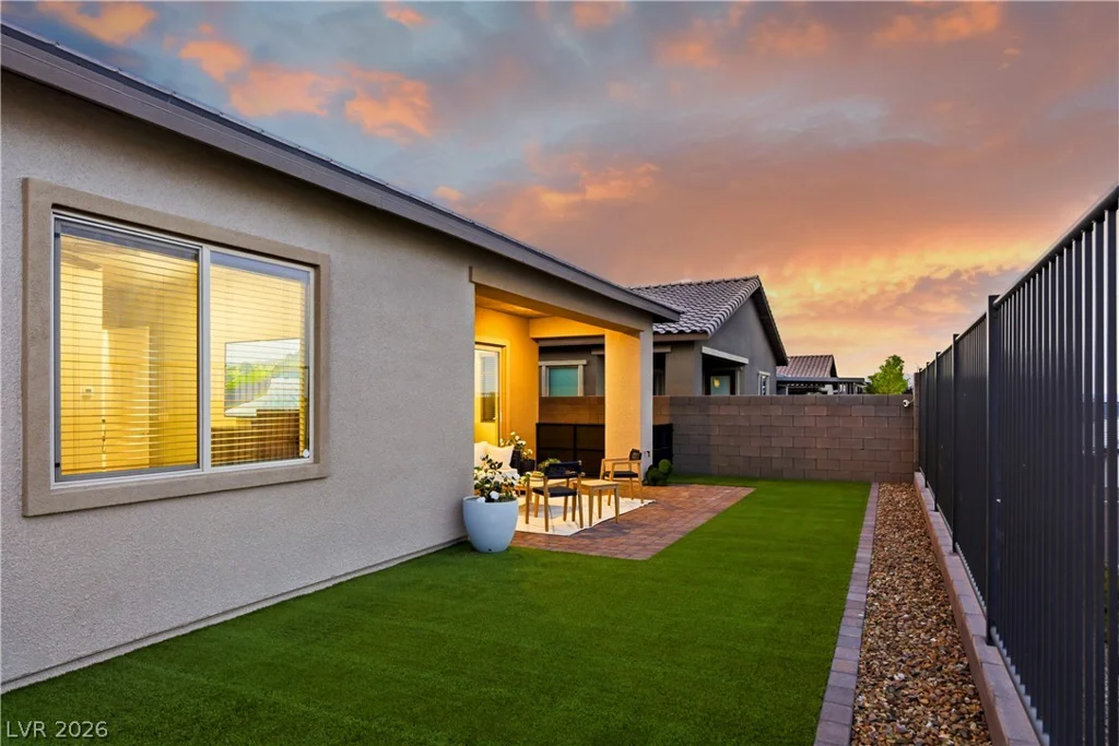 108 Agnew, Las Vegas, NV 89138
