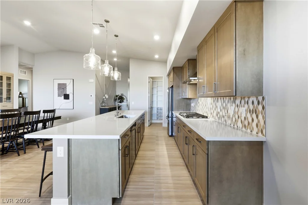 108 Agnew, Las Vegas, NV 89138