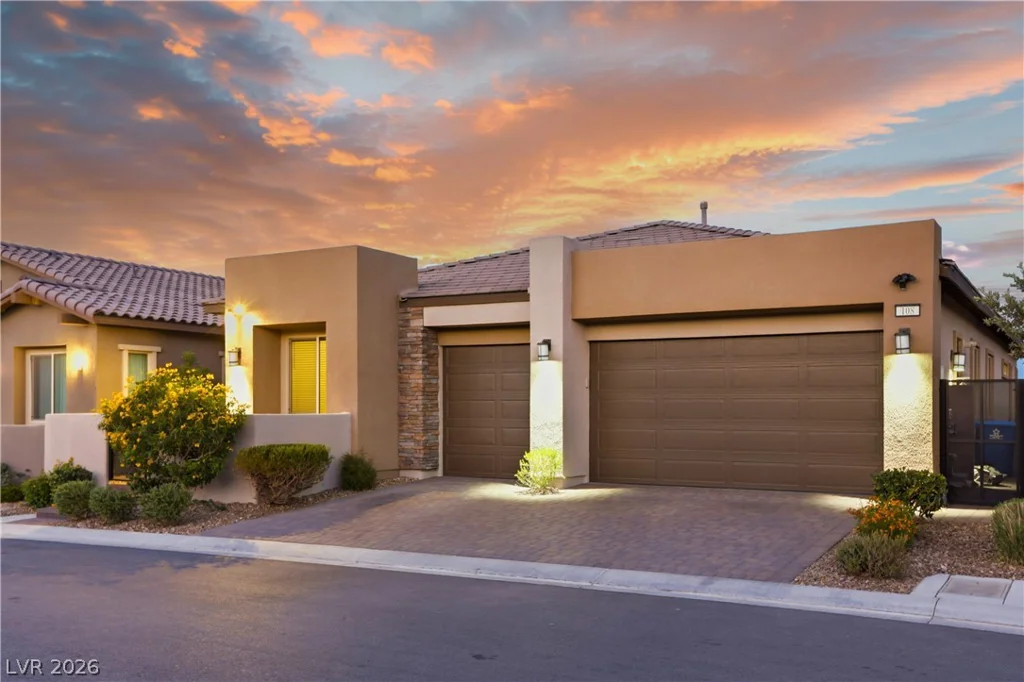 108 Agnew, Las Vegas, NV 89138