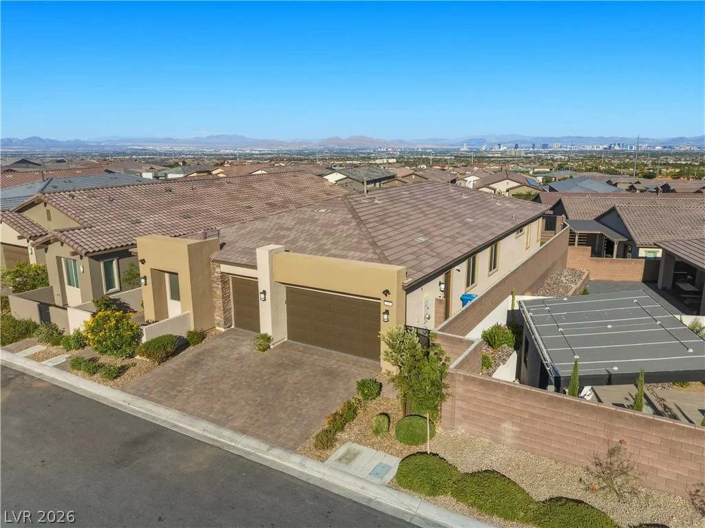 108 Agnew, Las Vegas, NV 89138