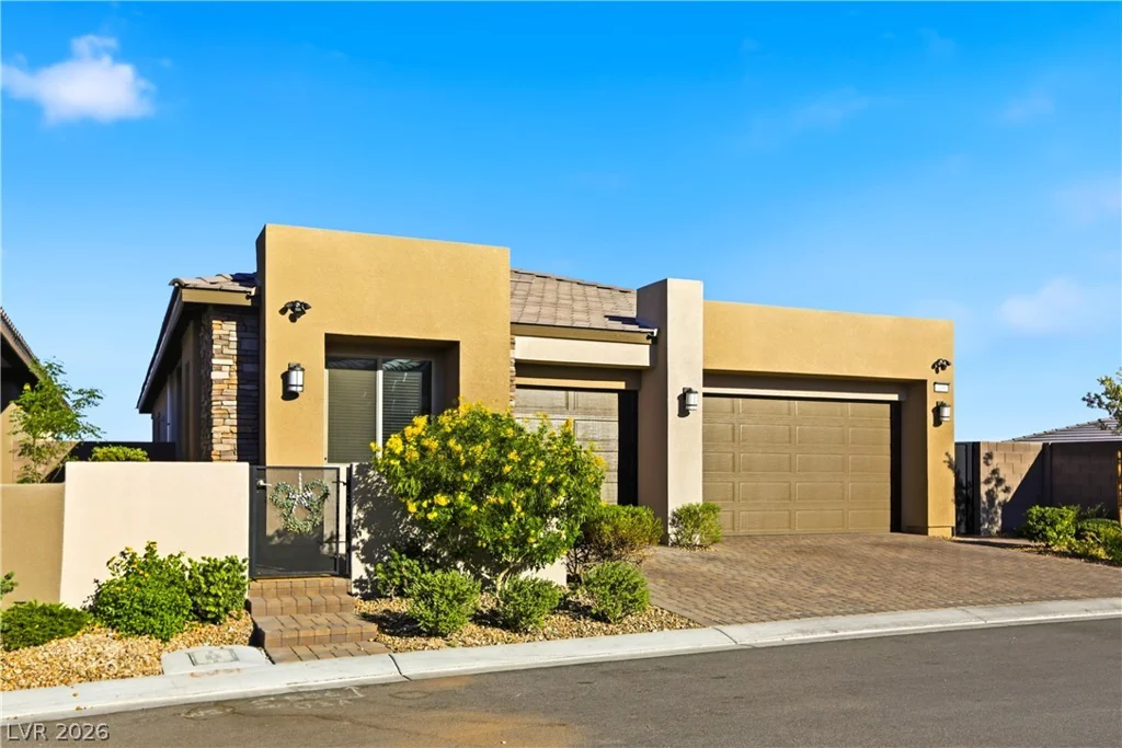 108 Agnew, Las Vegas, NV 89138